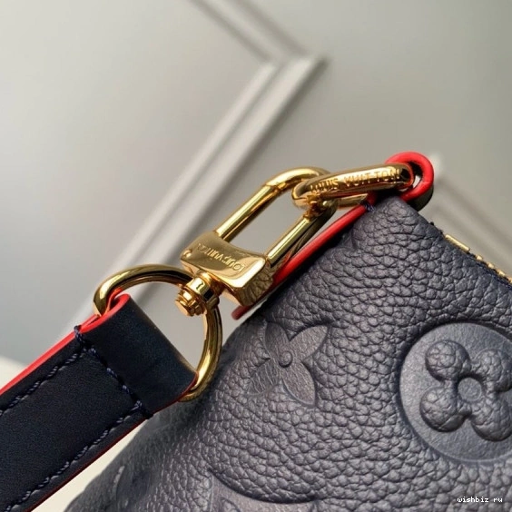 WIS MM TOTE VUITTON V LOUIS 0122